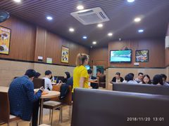 大堂-辉旺烧鹅茶餐厅