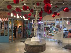 -鹿客西街(欧乐时尚广场店)