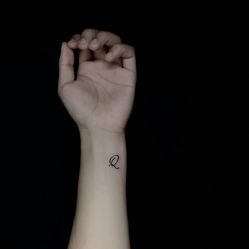 -木子·纹身店TATTOO穿孔·洗纹身