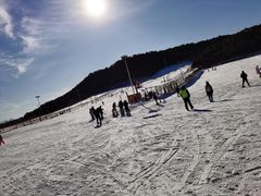 -十三陵雪世界滑雪场