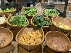 -华邑酒店·鲜艳全日自助餐厅