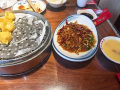 -那家老院子东北菜·饺子·小鸡炖蘑菇(艳华街店)