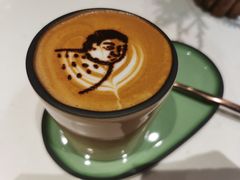 -潮一不贰·法式甜品·生日蛋糕·西式简餐(外滩店)