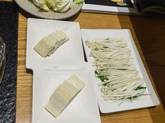 -额尔敦传统涮.冰煮羊火锅(乌兰察布体育场店)