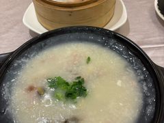 -广州中心皇冠假日酒店·百粤楼