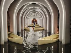 -涨巢·潮玩水疗局