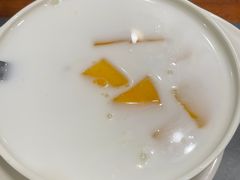 -黄师奶甜品店
