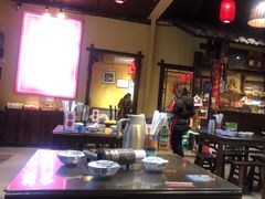 -富正毅三下锅·湘西韵味(天门山索道店)