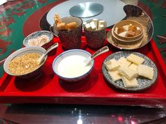 -九十九顶毡房(阜石路店)