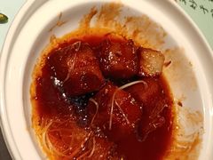 -有红鸡毛店·川菜(建设路店)