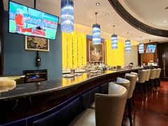 -龙虾酒吧扒房(宁波香格里拉店)