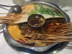 -佰人王串串香火锅(洋珠巷店)