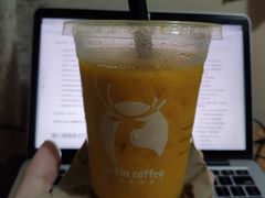 -瑞幸咖啡(1+1大厦店)