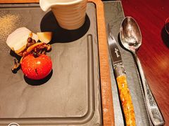 -恰餐厅及酒吧 CHAR Bar & Grill (北京丽都皇冠假日店)