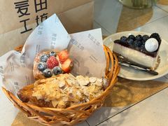 -麦田工坊(月湖店)