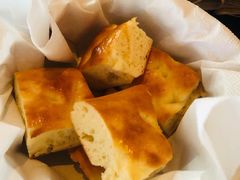 餐前面包-Efes Turkish & Mediterranean Cuisine 艾菲斯餐厅(陆家嘴店)