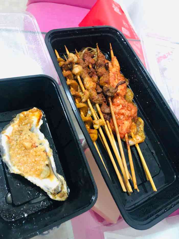 串意十足烧烤店(陆家嘴店)-"外卖平台是找不到人还是怎么了,一份就