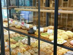 面包甜点陈列柜-焙丽拾光(麦凯乐直营店)