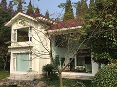 -上海怡沁园度假酒店
