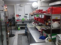 -毛辣果·贵州红酸汤牛肉火锅(西单店)