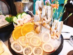 -泓炙颐凤鲜海鲜火锅料理(桐乡店)