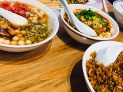 -怪噜范·老贵阳街头名小吃(汇金星力城店)