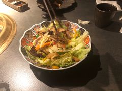 -铭牛烧肉·和牛海鲜自助(高新月牙湖店)