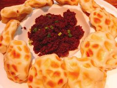 鲅鱼酱配石头饼-聚缘堂·海鲜私房菜(松岭路店)
