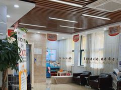 -茂菊口腔连锁(浦东南路店)