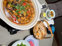 -香山湖渔家大院