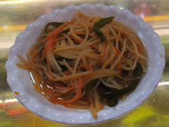 -金杨拉面王小吃面馆·牛三宝面·红烧牛肉粉