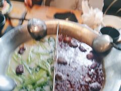 -湊湊火锅·茶憩(南京东路悦荟店)