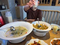 -严记小天府酸菜鱼(西四路店)