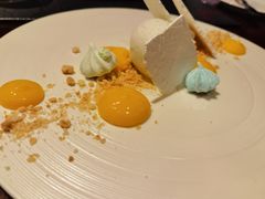 -恰餐厅及酒吧 CHAR Bar & Grill (北京丽都皇冠假日店)