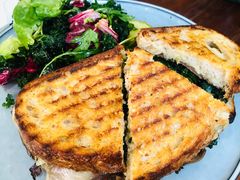超级牛肉帕尼尼-O'mills Sourdough Bakery&Bistro(永嘉路店)