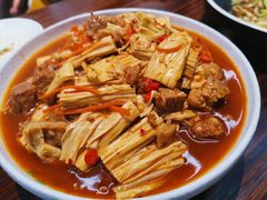 -民间瓦缸煨汤館(嵩山路店)