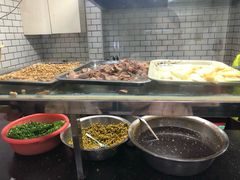 -覃肥叔桂林米粉(粮道街店)