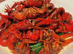 -郑东靓靓虾馆·金牌油焖大虾(天泽街店)