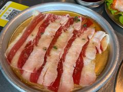 牛五花-欧巴炭烤肉오빠숯불구이(南京东路店)