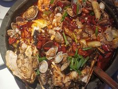 -鸣记脆皮烤鱼·海鲜烤鱼(三八广场店)