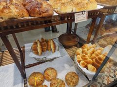 -CARINO BAKERY&CAFE(人广来福士店)