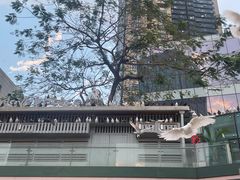 -中航城君尚购物中心