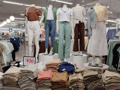 -GAP(王府井奥莱·香江小镇店)