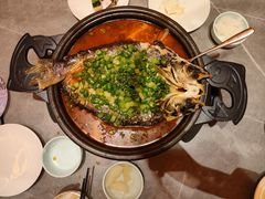 -夯鱼烤鱼·尔滨地标美食(国展店)
