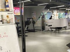 -超鹿运动(达信大厦店)