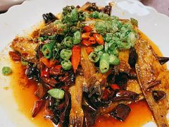 -洪霞餐馆