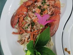 -四川小胡子海鲜(丁村万人海鲜广场店)