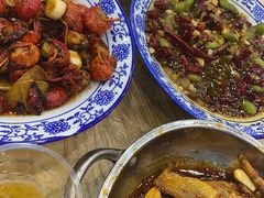 -江城燕子大排档(江汉路步行街店)