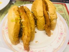 特色猪扒包-华星冰室(湾仔店)