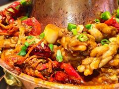 -老佛爷铜炉蛙锅(东门老街店)